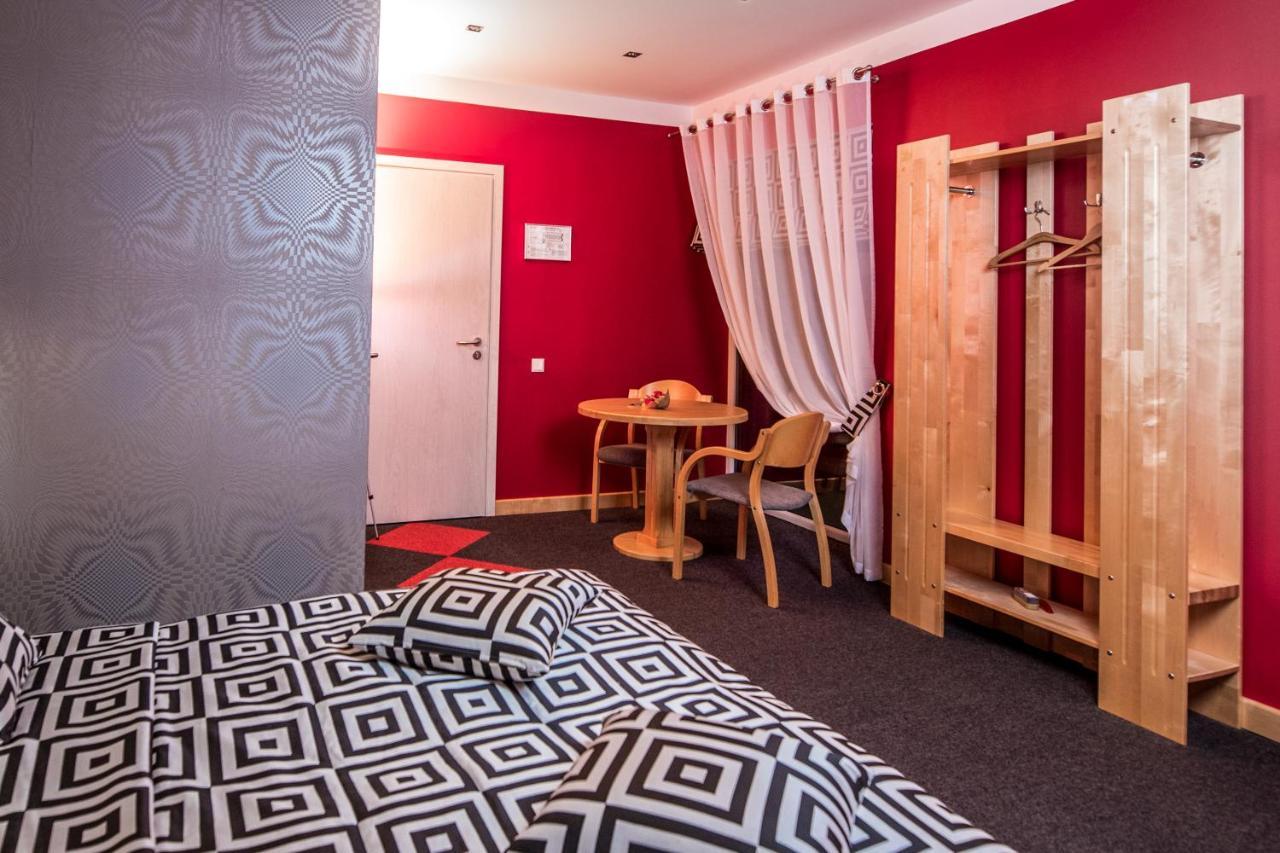 Abzali Hotel And Restaurant With Self Check-In อาดาชิ ภายนอก รูปภาพ
