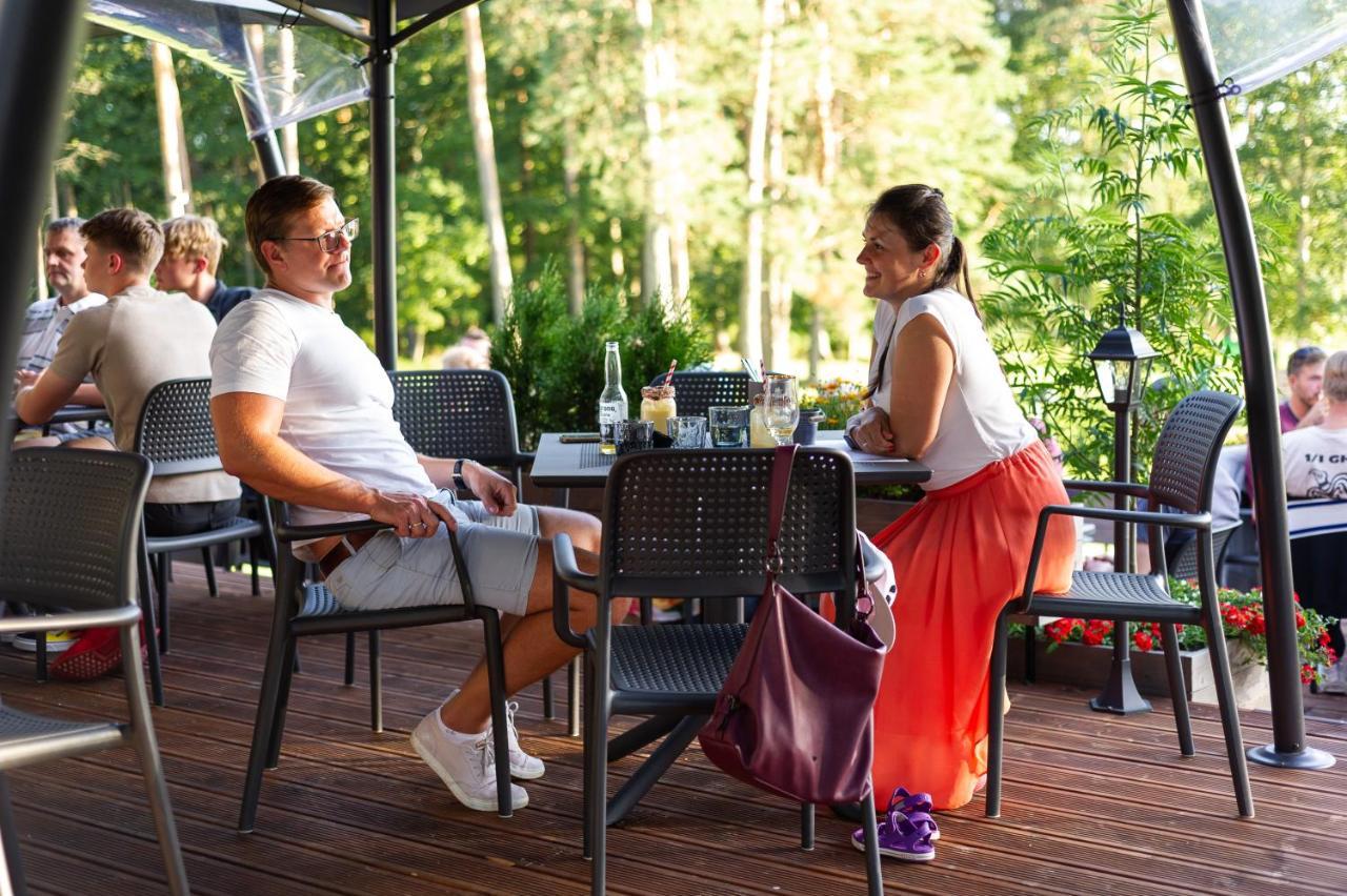 Abzali Hotel And Restaurant With Self Check-In อาดาชิ ภายนอก รูปภาพ